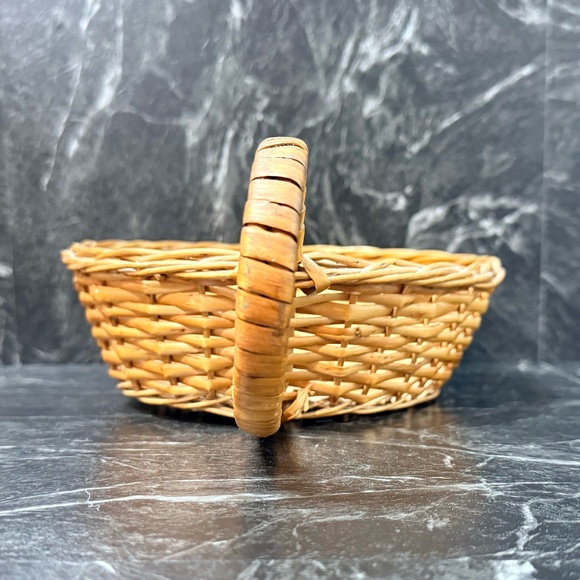 Wicker Basket - Picture 9 of 12